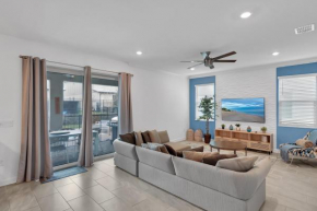 475 Strand Dr